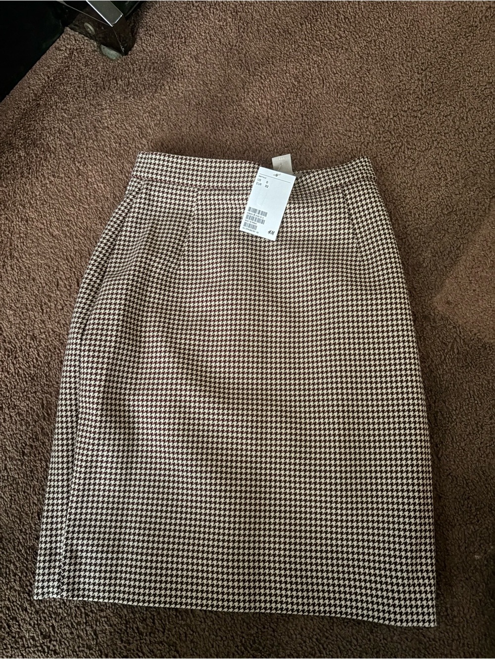 H&M Brown and White Houndstooth Pencil Skirt